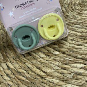 Chupete Gummy 'Verde forest y amarillo'